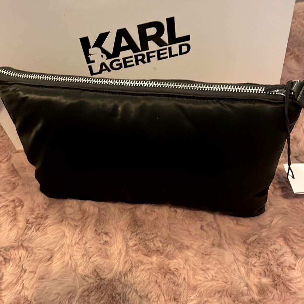 KARL LAGERFELD K/SIGNATURE SOFT DOUBLE POUCH - Picture 3 of 5